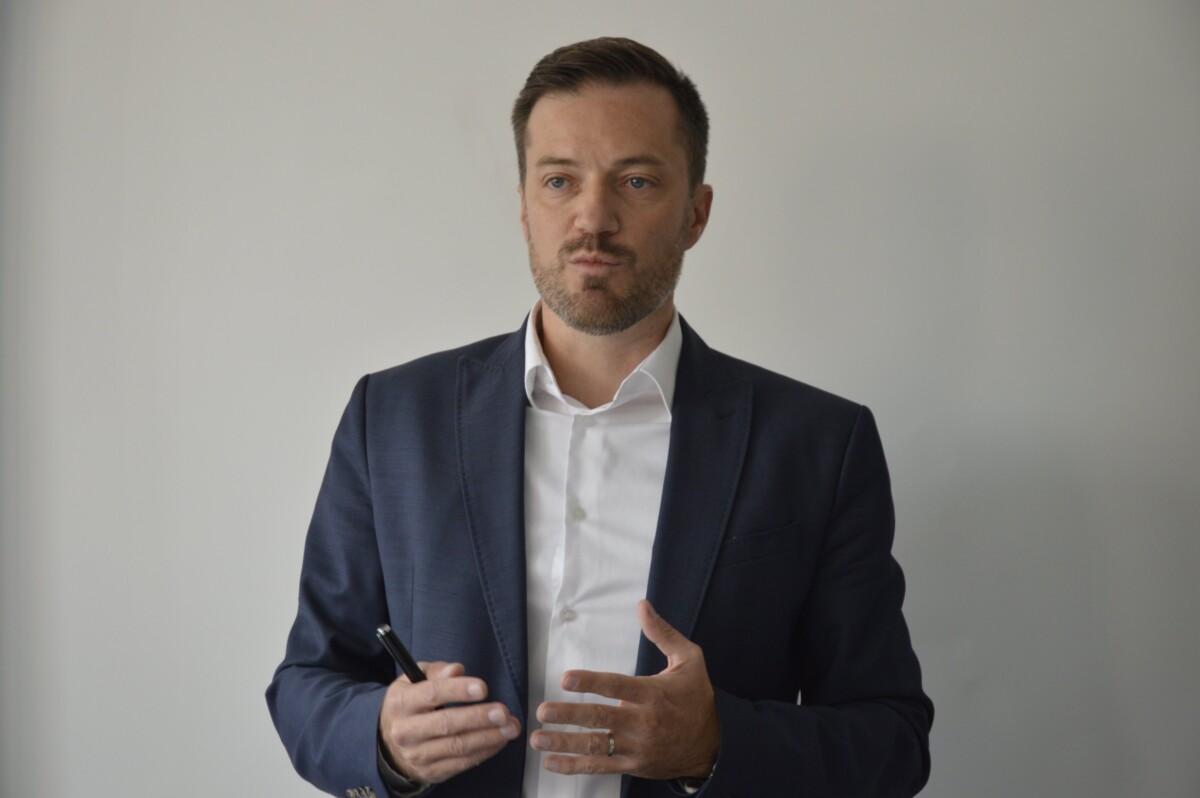 Boštjan Deželak