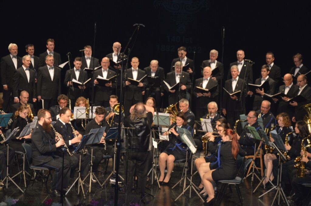 Mestna godba Kamnik in Lira