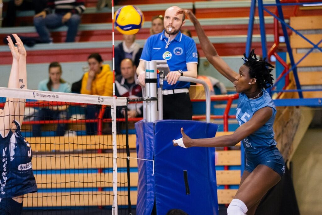 Fatoumatta Sillah, Calcit Volley
