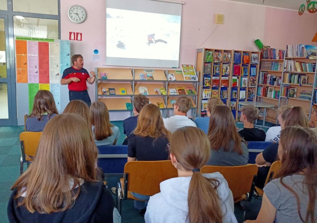 Čarobni dan s knjigo in kužki