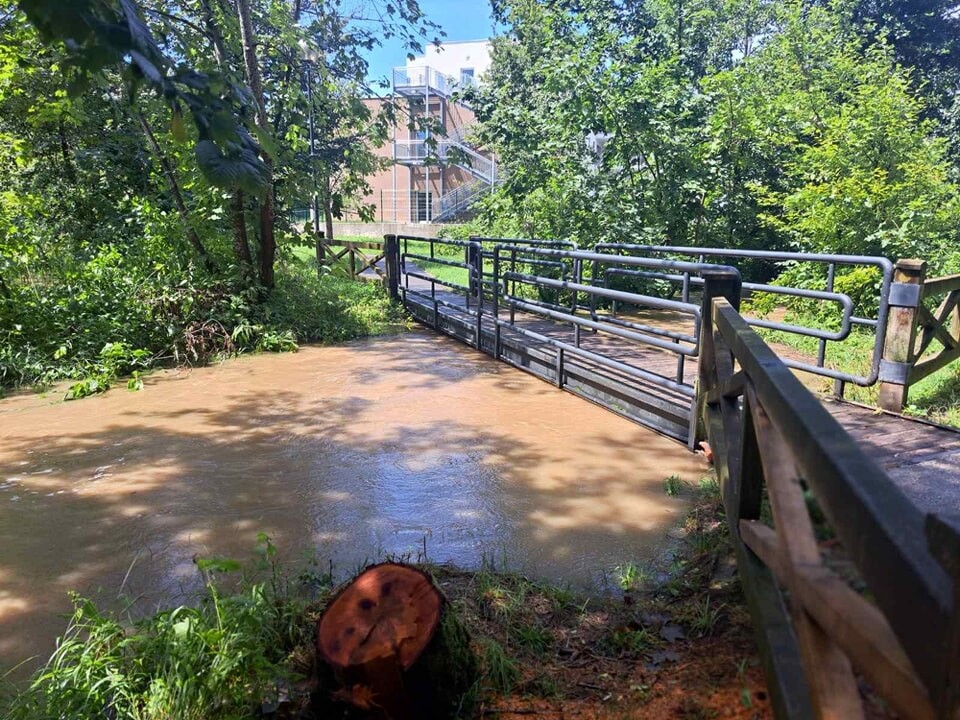 Komenda poplave