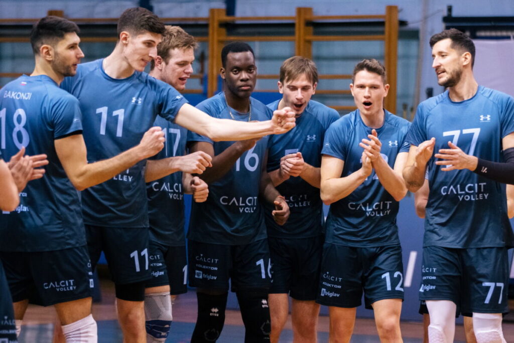 Calcit Volley