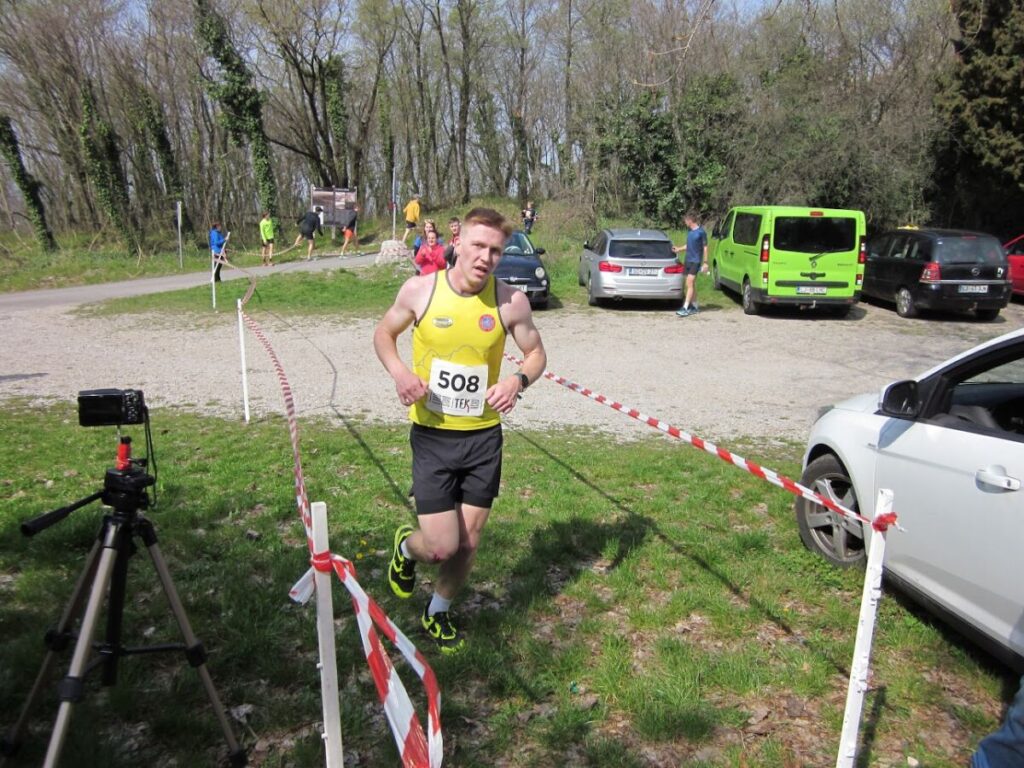 Tek Škabrijel, KGT Papež