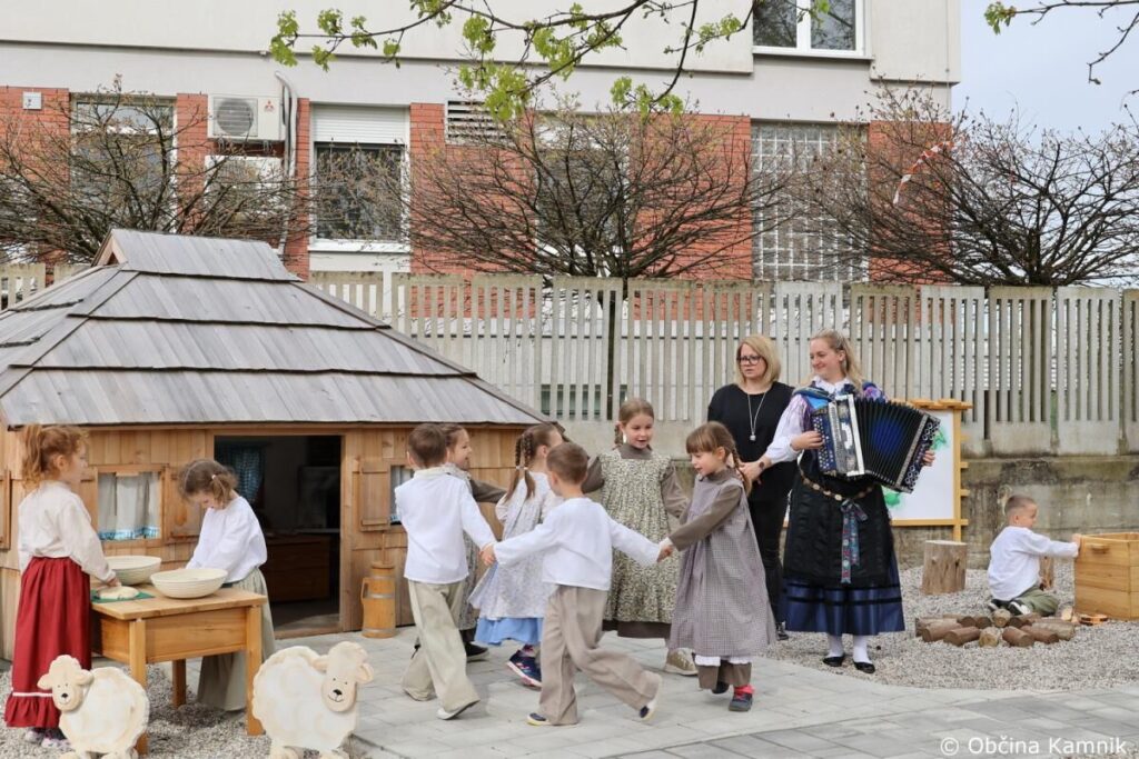 Carobne zgodbe slovenskih vasi 2