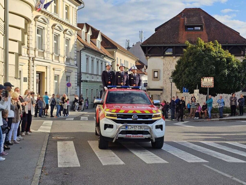 Gasilska zveza Kamnik 70 let, parada in slavnostna akademija