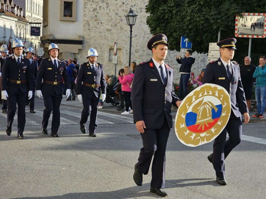 Gasilska zveza Kamnik 70 let, parada in slavnostna akademija