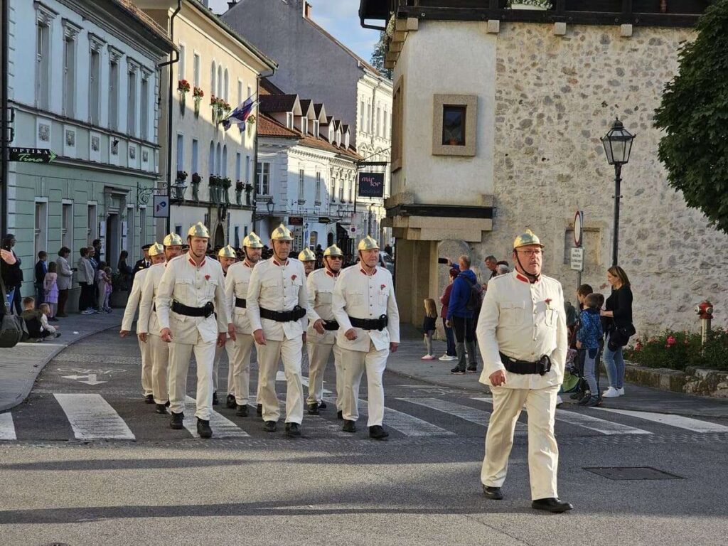 Gasilska zveza Kamnik 70 let, parada in slavnostna akademija