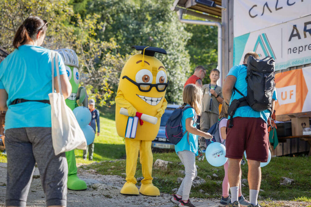 Dobrodelni pohod na Sv. Primož, Modre novice, 2025