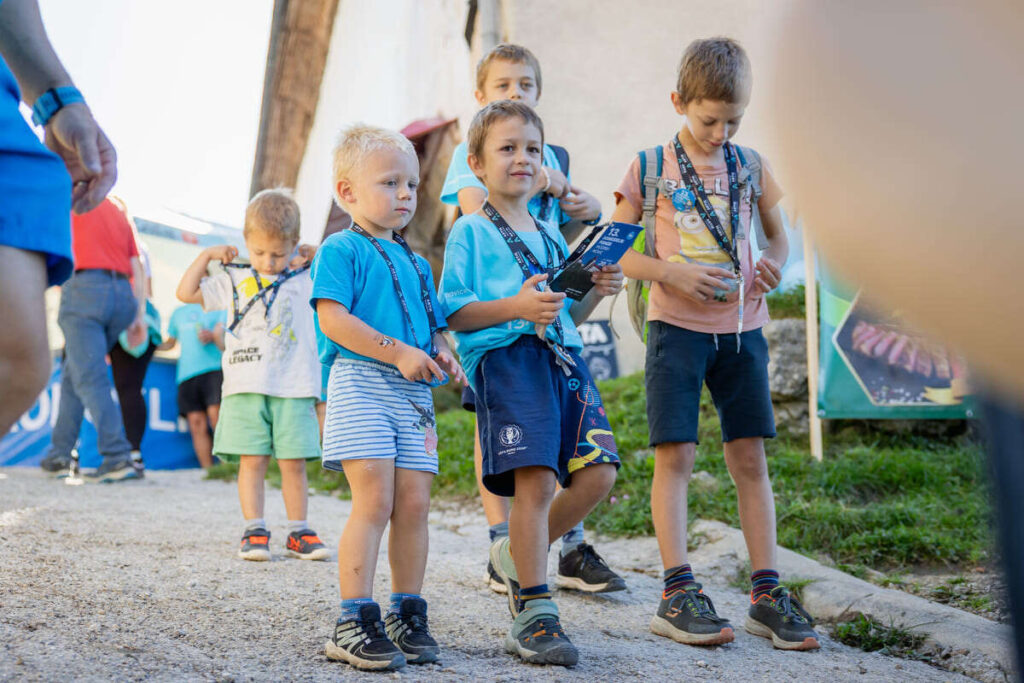 Dobrodelni pohod na Sv. Primož, Modre novice, 2025
