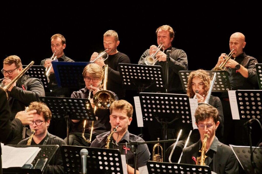 Big Band Godbe Domžale, koncert Ta jesen je moja s Sašo Lešnjek