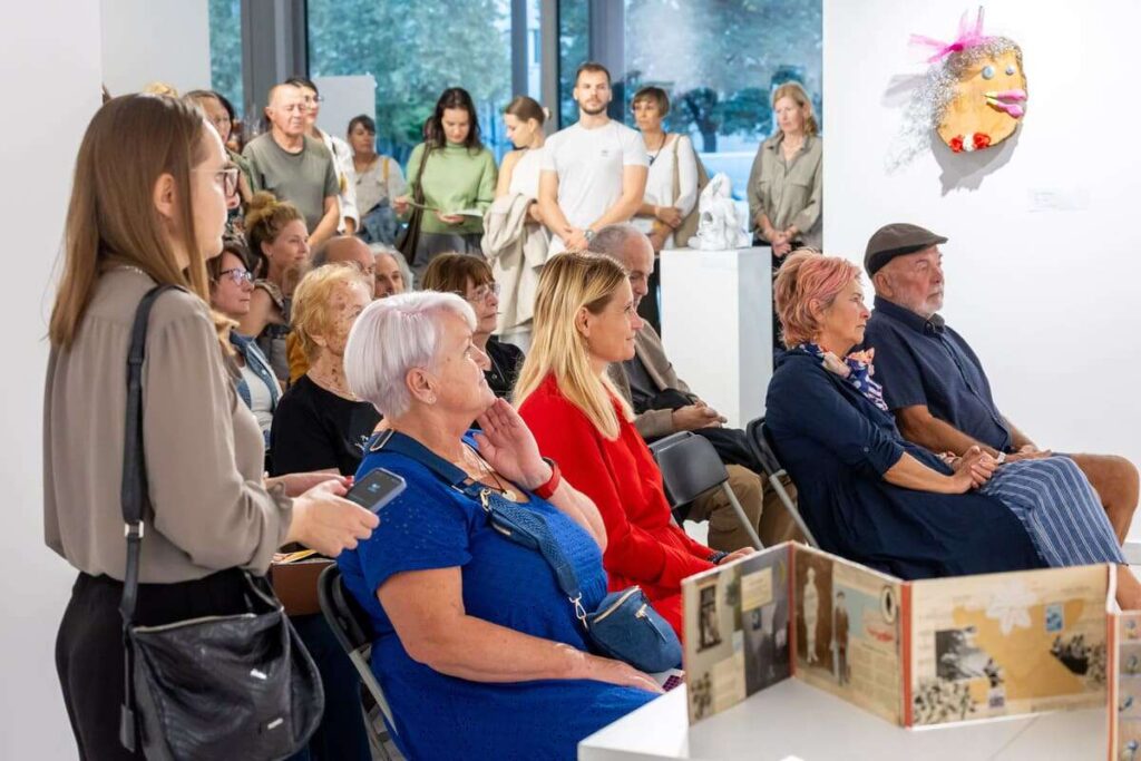 Razstava Gnoj je zlato, Galerija Domžale, JSKD Domžale
