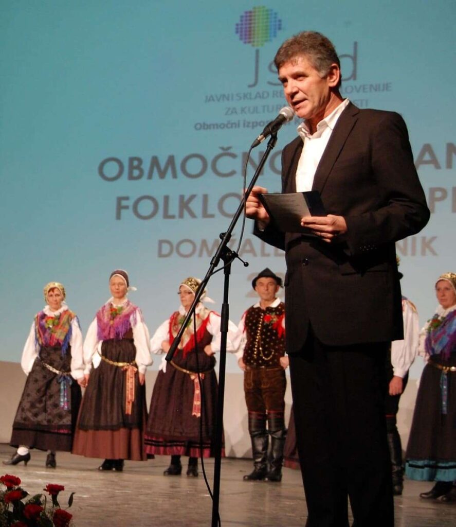 Tone FTIČAR