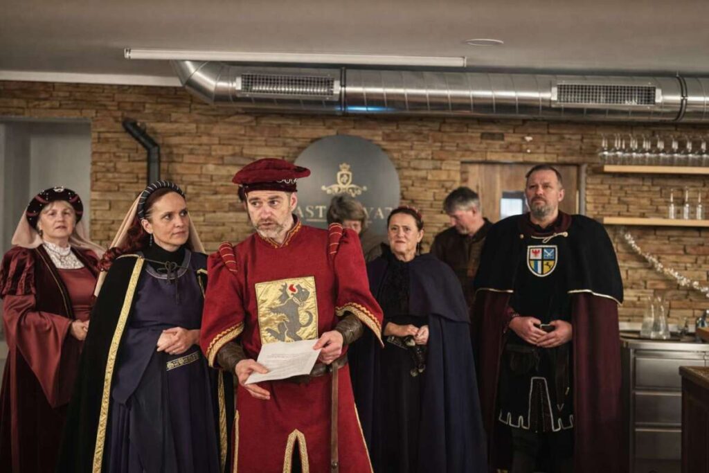 srednjeveška večerja