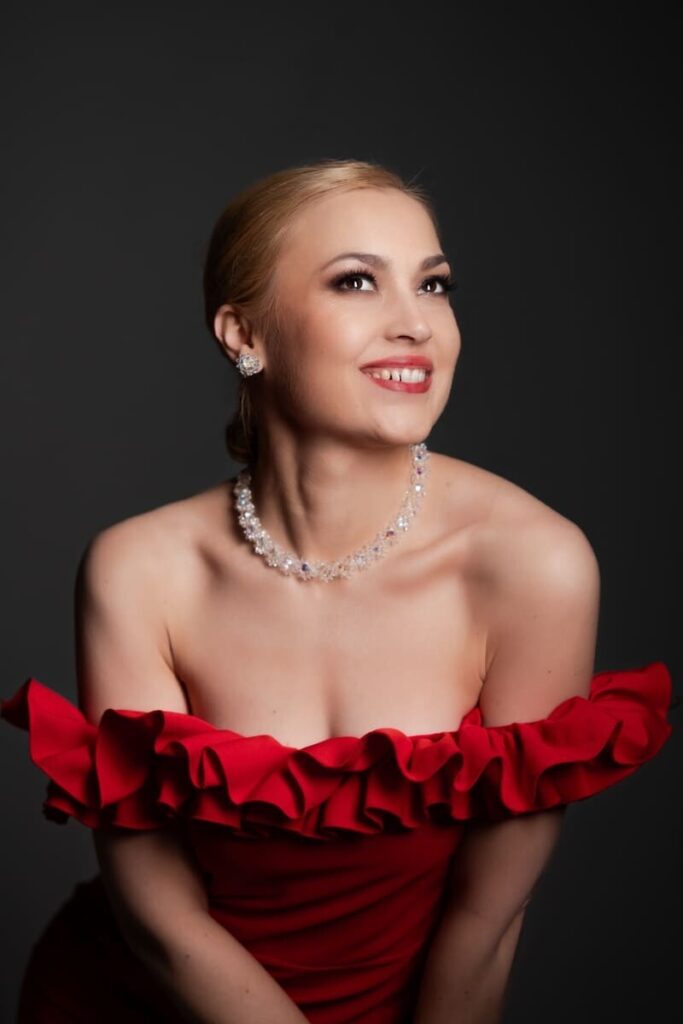 Eva Černe Avbelj