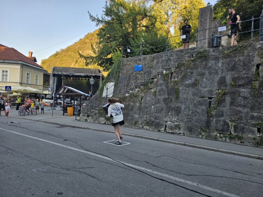 Kamfest 2026, tek s feršterkerjem