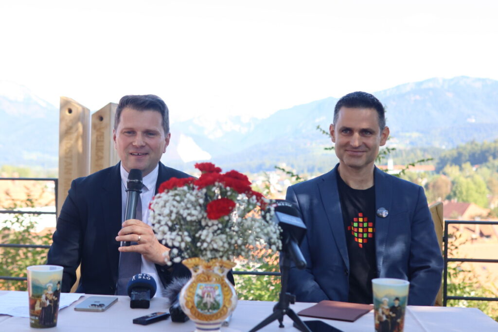 luka svetec in matej slapar